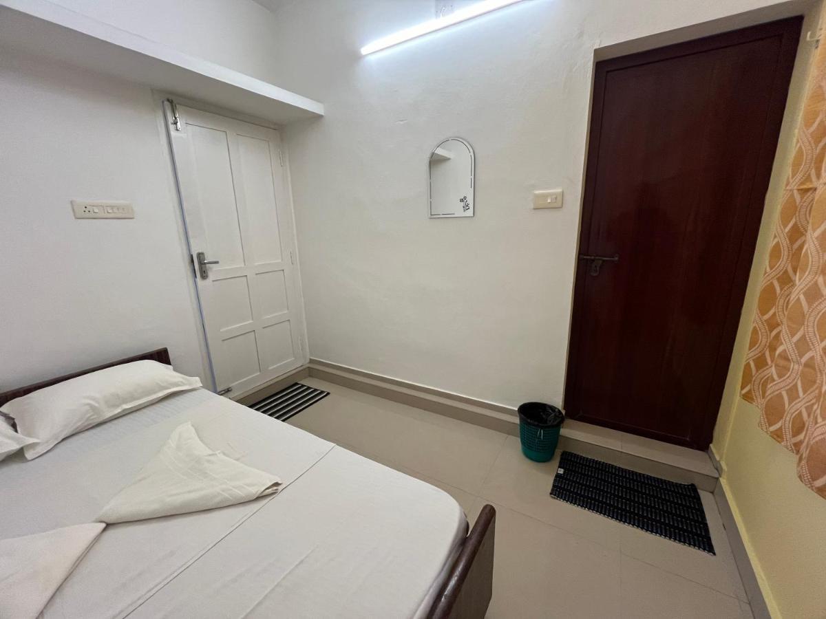 Segundo Home Kochi Kültér fotó